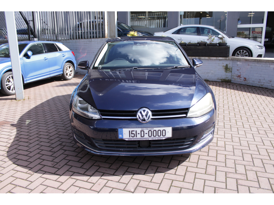 2015 Volkswagen Golf - image 9
