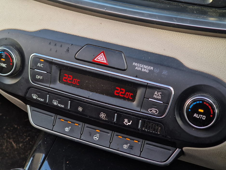 2018 Kia Sorento 2.2 CRDI K3 MODEL 4X4 LOW MILEAGE HIGH SPEC 7 SEATER €23,900