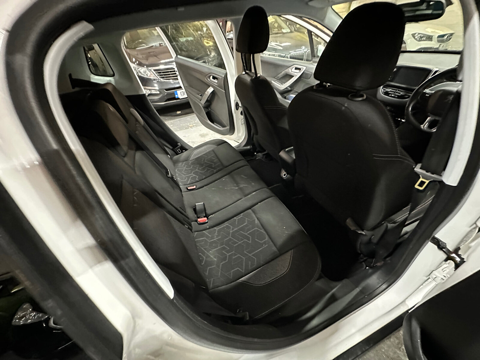 2016 Peugeot 2008 1.2 Puretech 82bhp Active €7,488