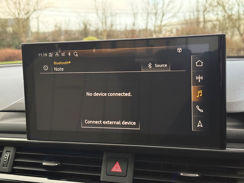 2021 Audi A4 30 TDI 136HP S Tronic SE €28,900