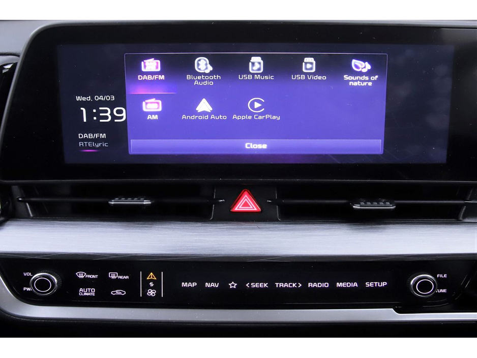 2025 Kia Sportage - image 22