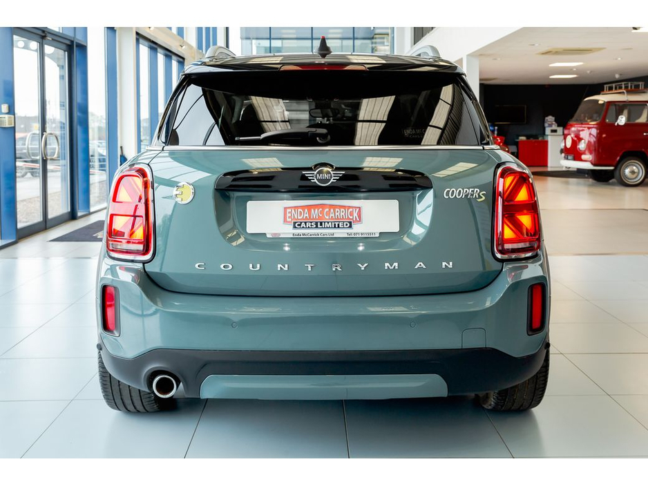 2022 MINI Countryman - image 9