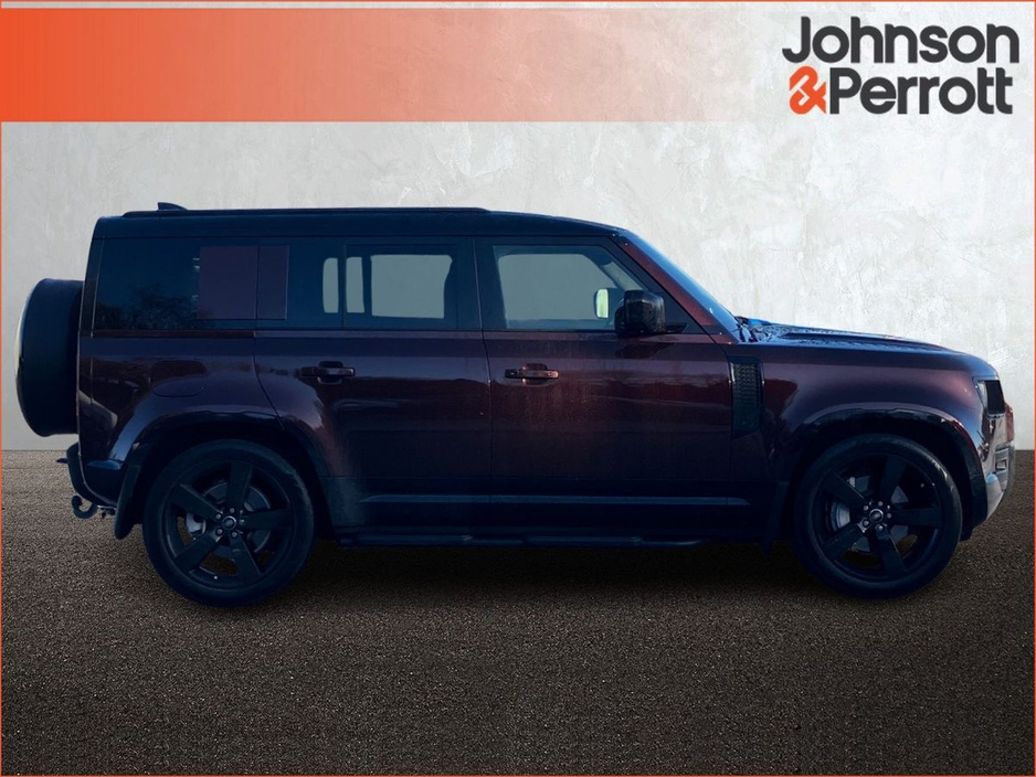 2025 Land Rover Defender - image 6