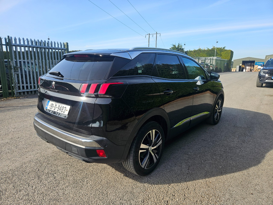 2019 Peugeot 3008 - image 6