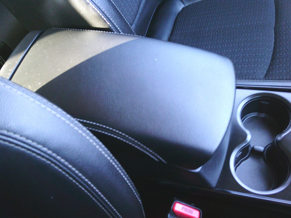 2016 Renault Kadjar - image 8