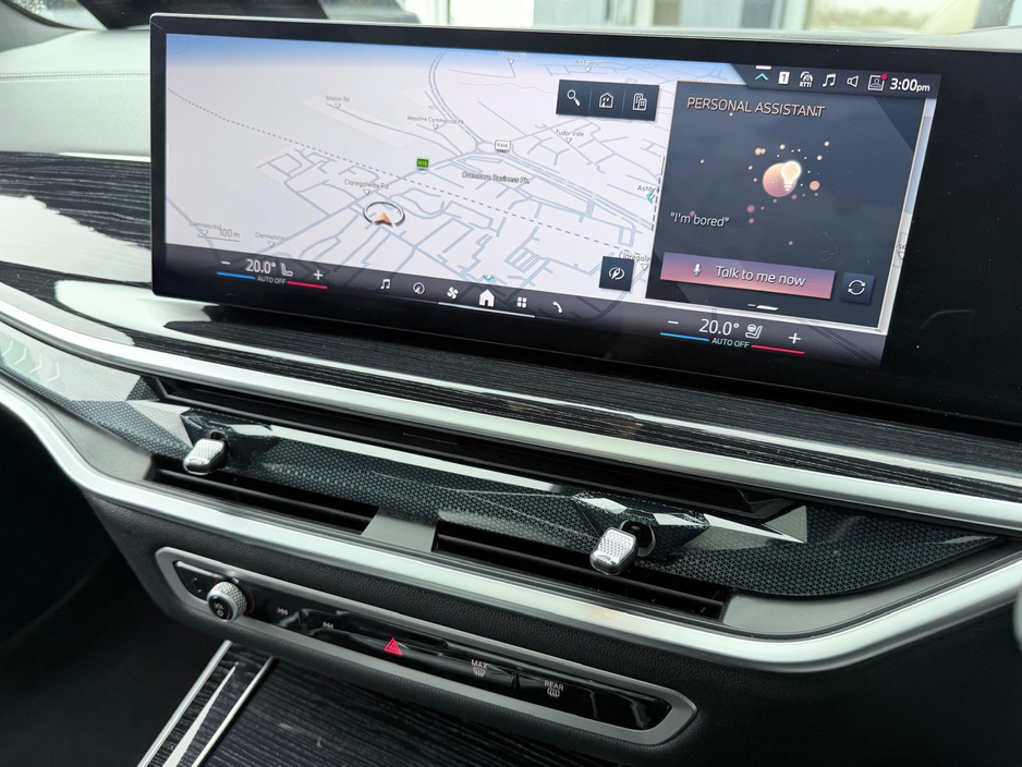 2024 BMW X5 - image 7