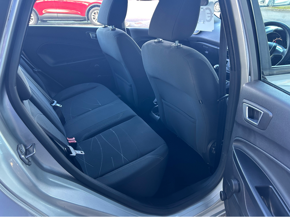 2015 Ford Fiesta MCA ZETEC 1.25 60PS M5 4DR €10,950