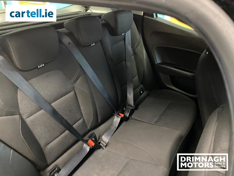 2022 Renault Clio - image 16