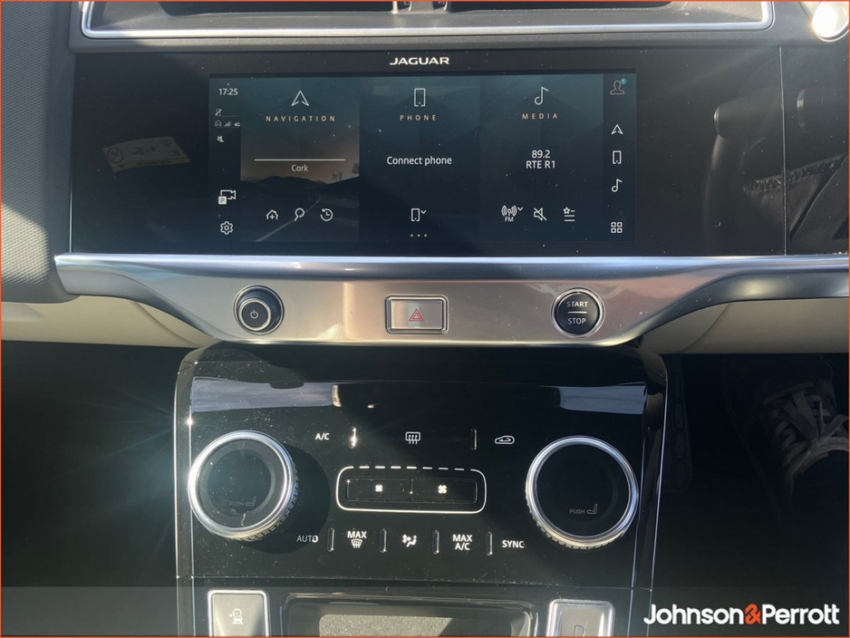 2024 Jaguar I-Pace EV400 90 kWh Black Edition AWD €52,900