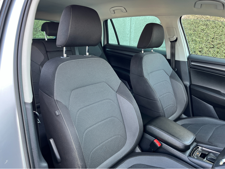 2020 Skoda Kodiaq - image 12