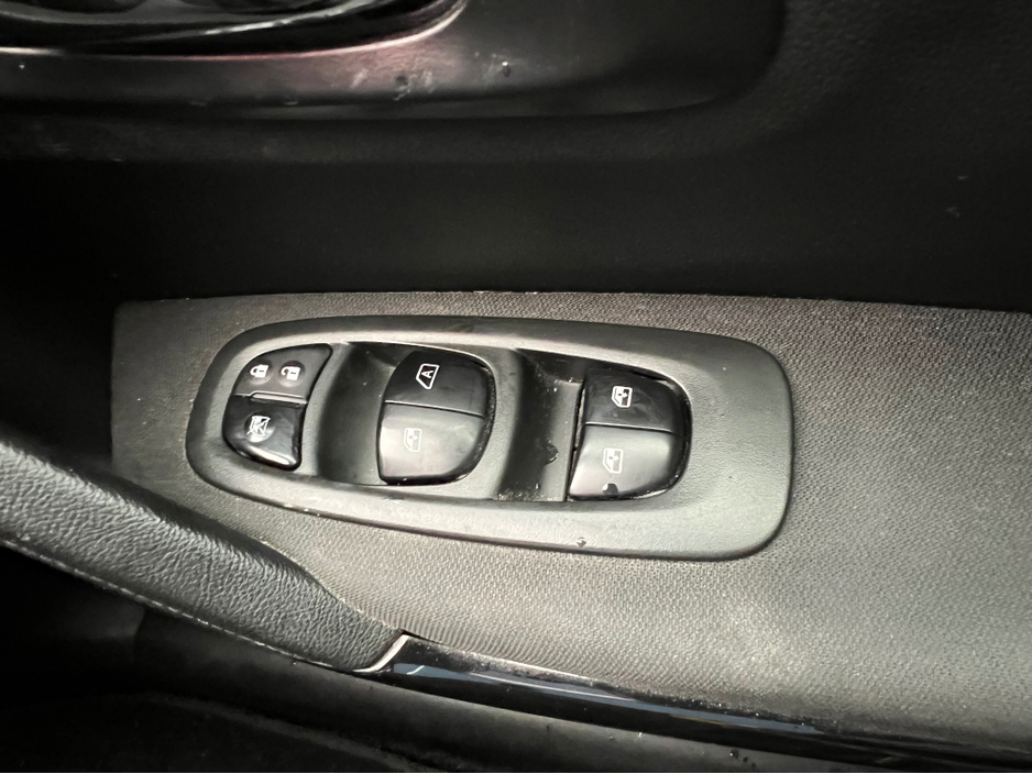 2017 Renault Kadjar 1.5 DCI DYNAMIQUE NAV 5 5DR A 110BHP AUTO €13,900