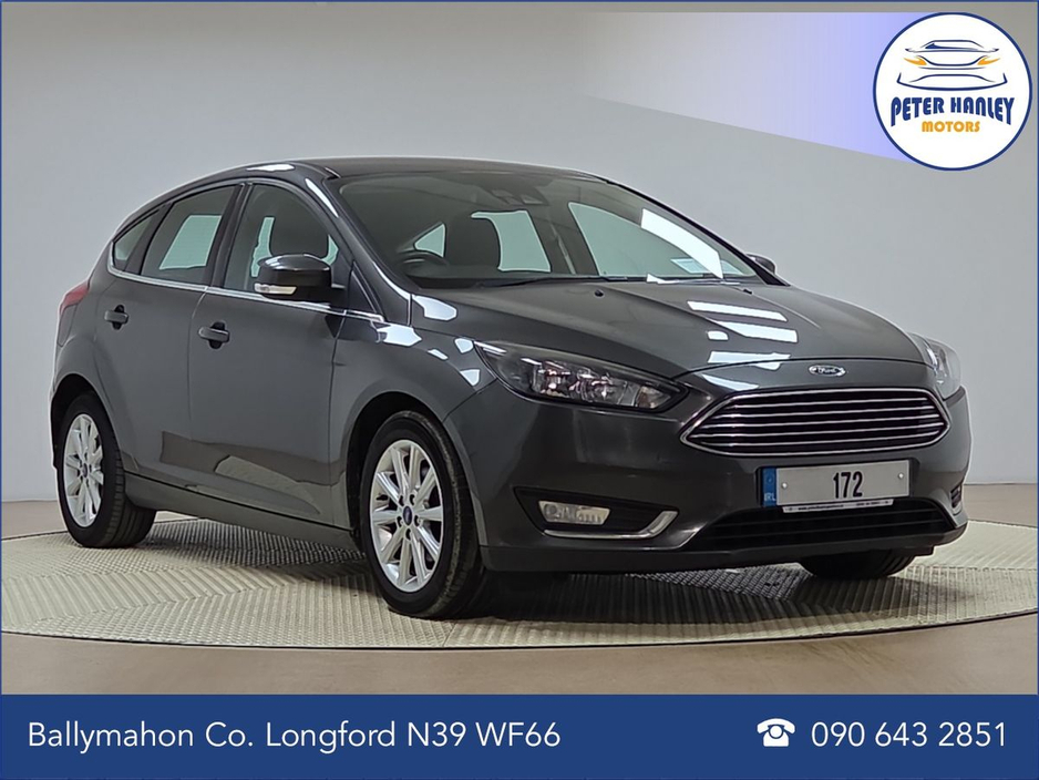 2017 Ford Focus - image 30