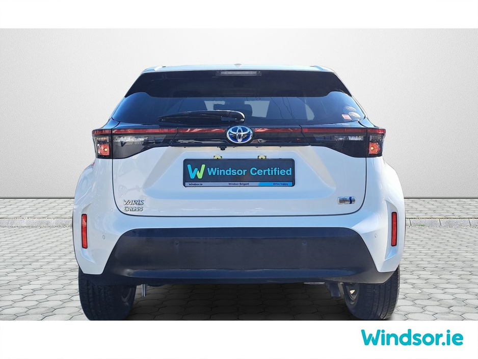 2021 Toyota Yaris Cross - image 11