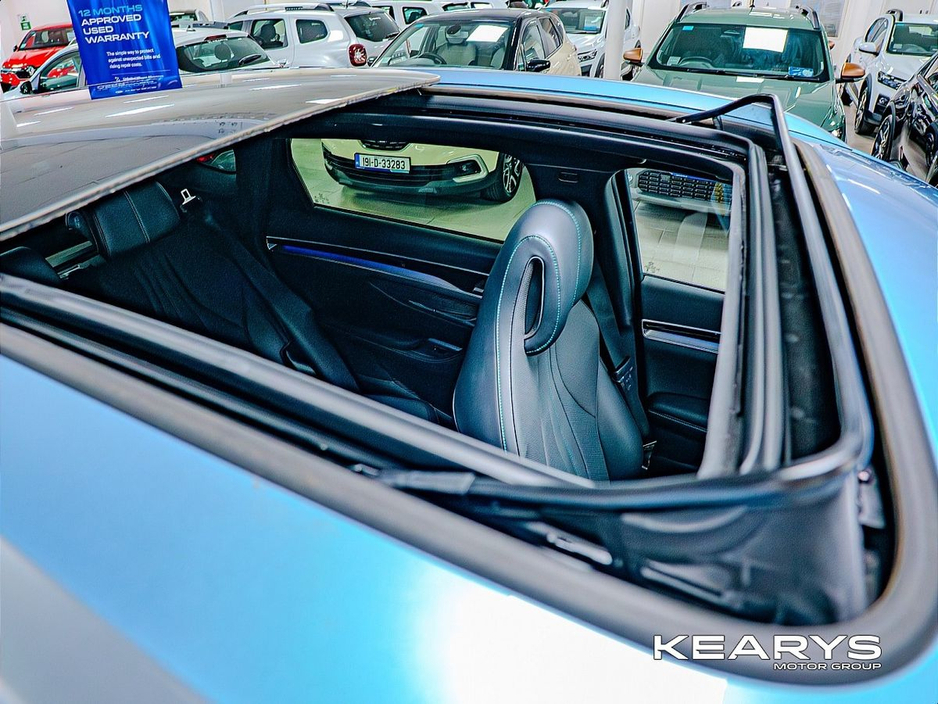 2025 BYD Seal U - image 28