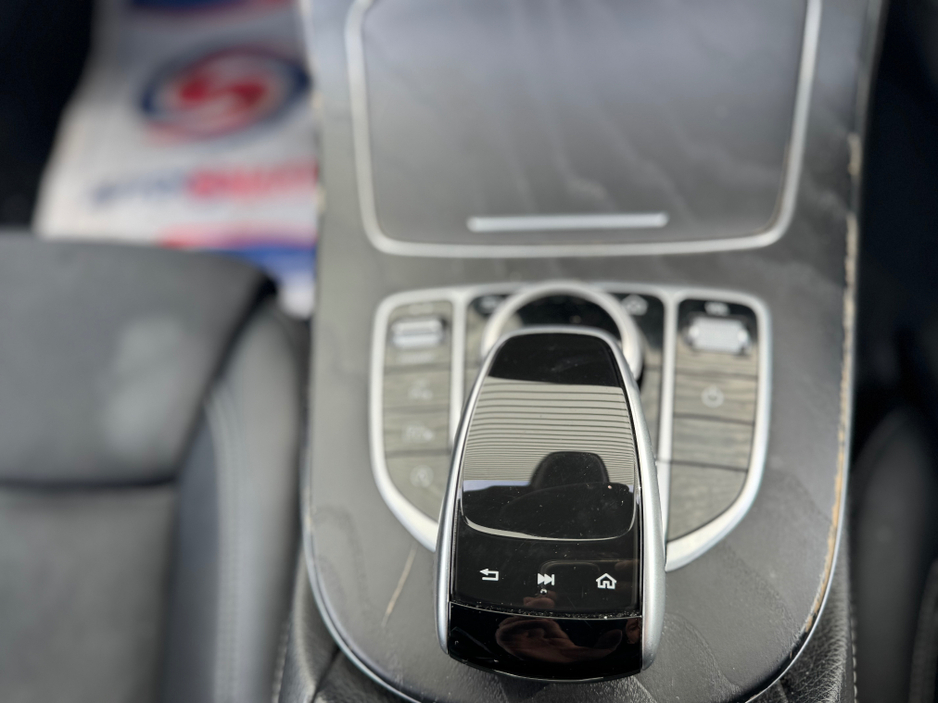 2019 Mercedes-Benz E Class - image 25