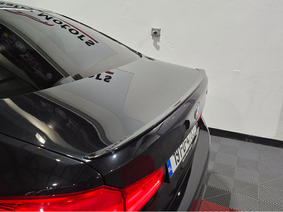 2019 BMW 5 Series - image 32