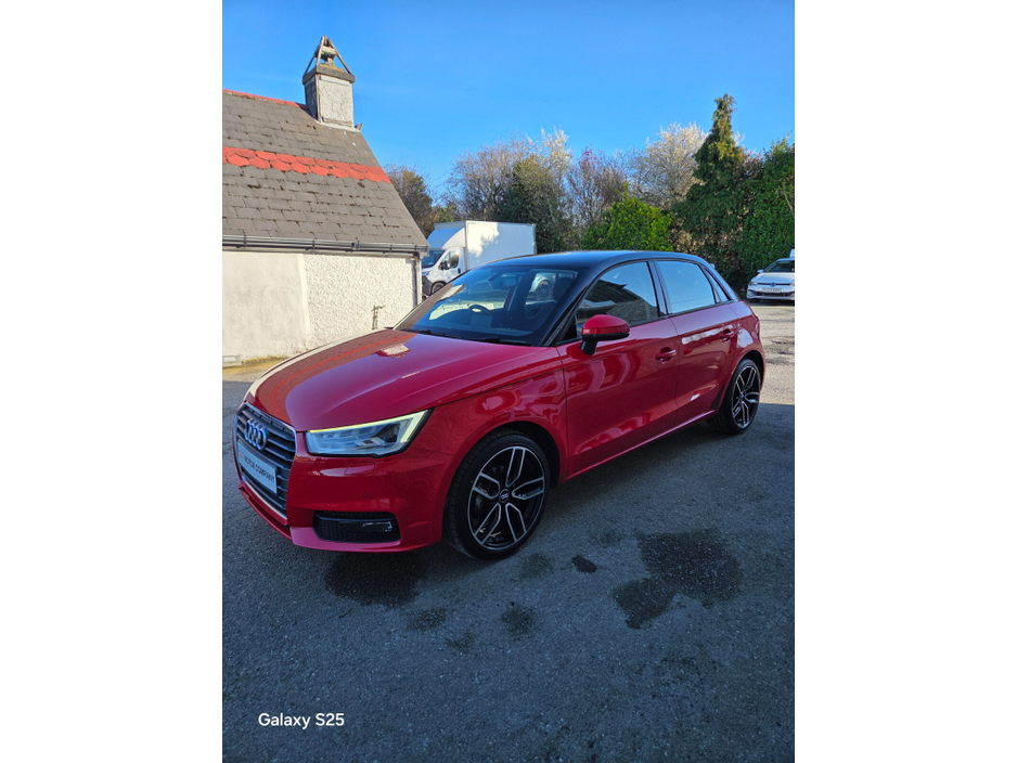 2017 Audi A1 - image 6