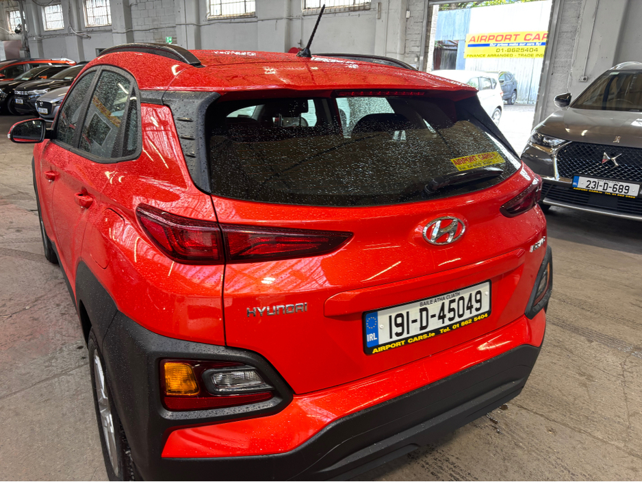 2019 Hyundai Kona - image 11