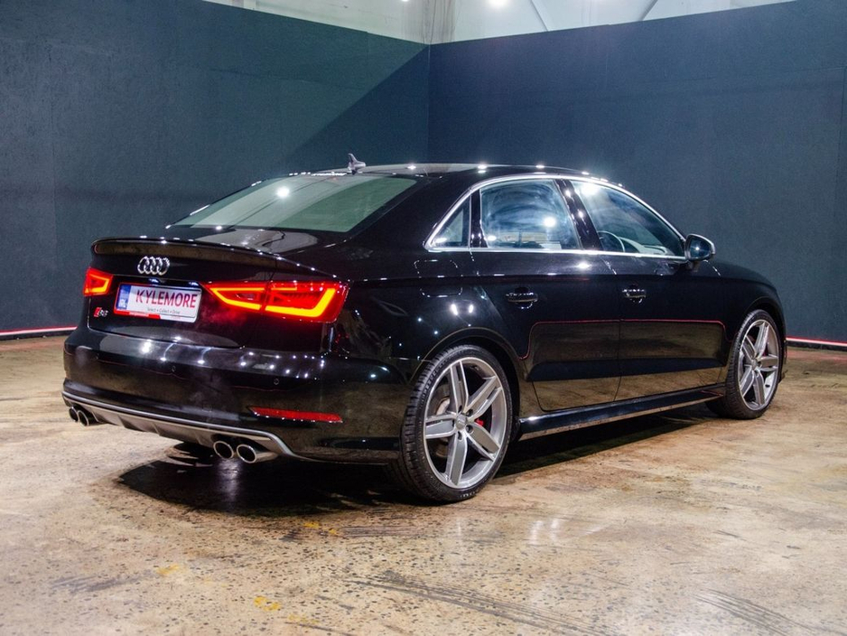 2016 Audi S3 BLACK HALF LEATHER UPHOLSTERY - FACTORY ALLOY WHEELS - FLAT BOTTOM STEERING WHEEL - REVERSE CAMERA €25,950