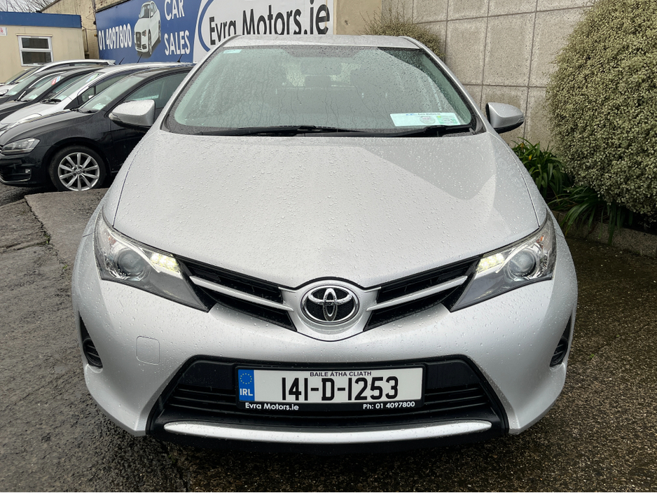 2014 Toyota Auris TERRA 1.3 PETROL //LOW MILES//