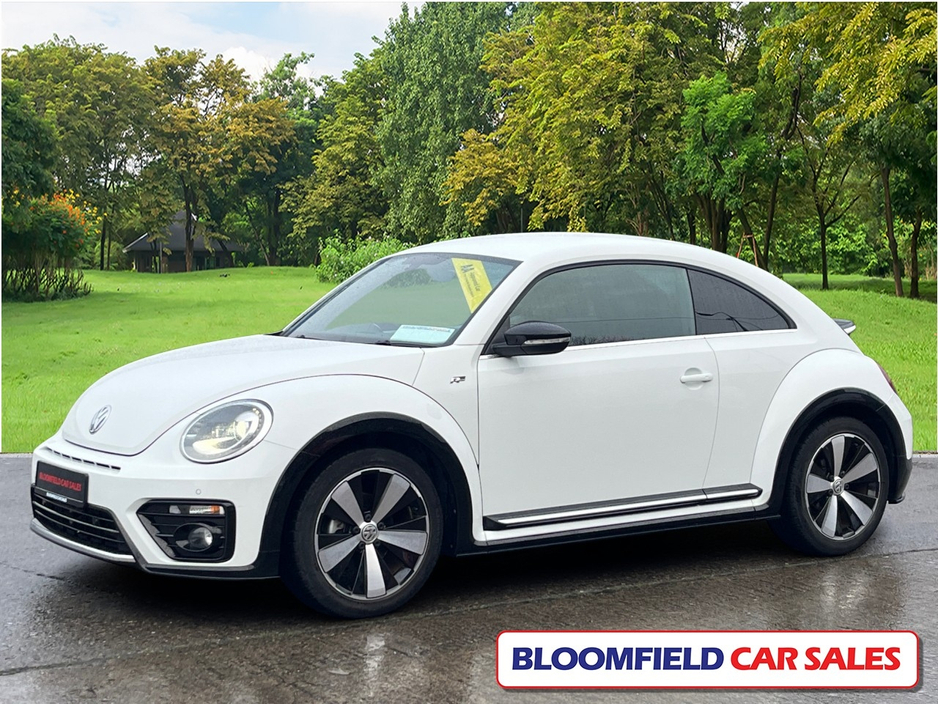 2019 Volkswagen Beetle - image 3