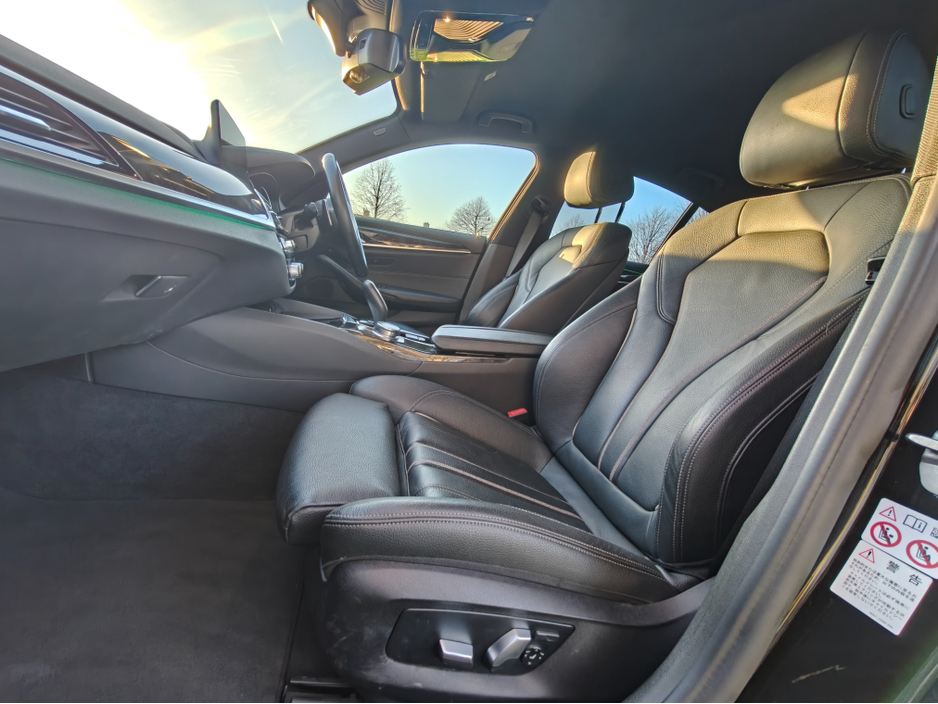 2017 BMW 5 Series 530E M SPORT PETRL PLUG IN HYBRID €25,950