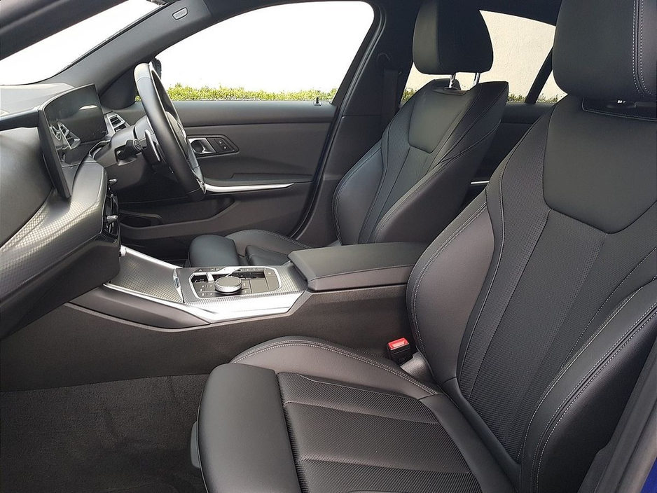 2025 BMW 3 Series 330e M Sport €55,995