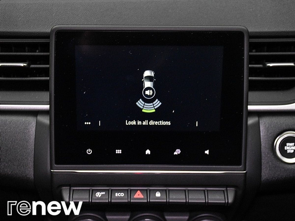 2022 Renault Captur - image 23