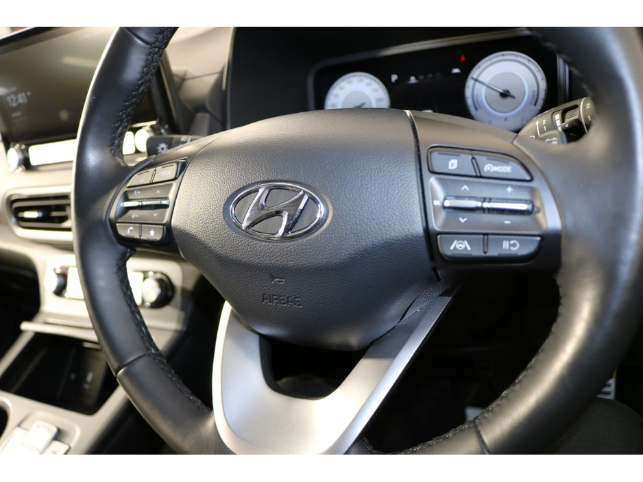 2023 Hyundai Kona ELECTRIC PREMIUM 64 kWh