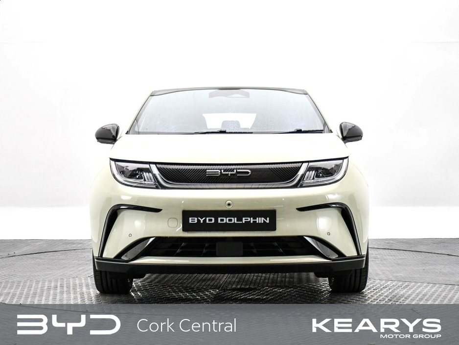 2026 BYD Dolphin - image 4