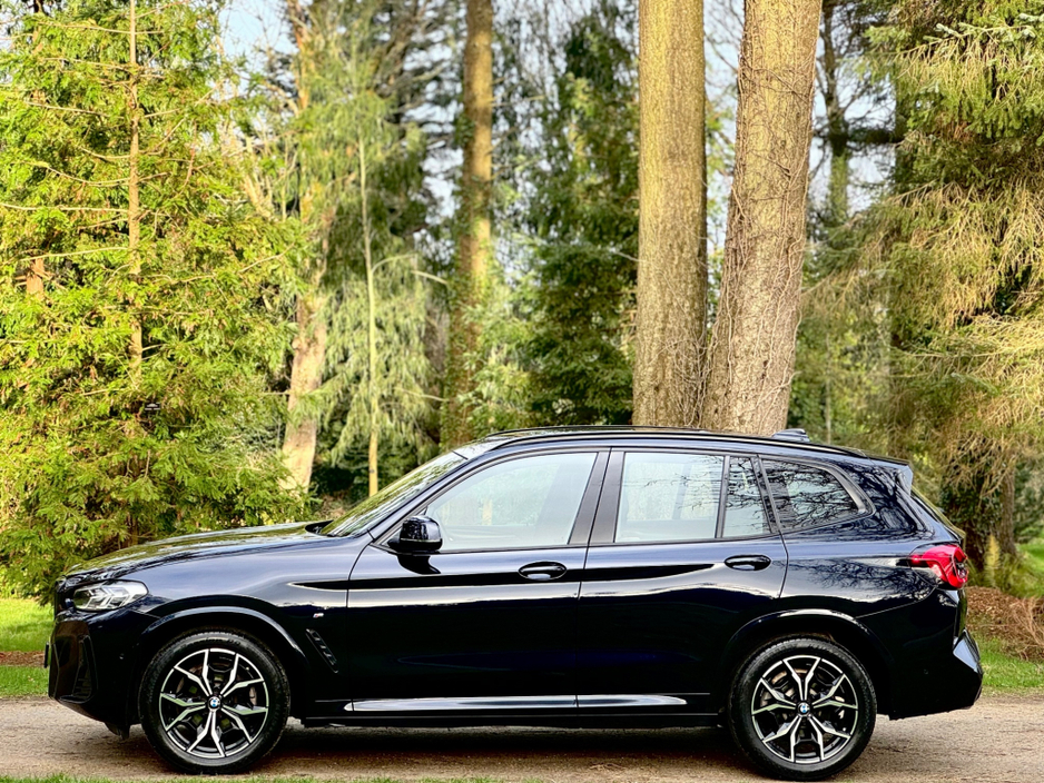 2022 BMW X3 - image 34