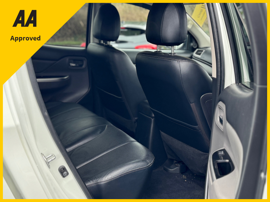 2019 Mitsubishi L200 - image 5