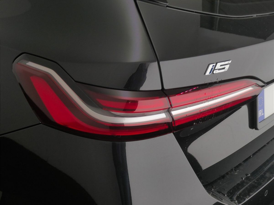 2025 BMW i5 - image 20