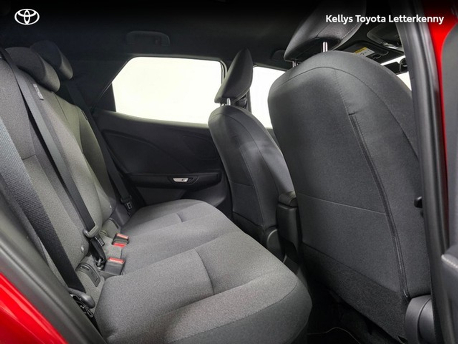 2025 Lexus LBX - image 11