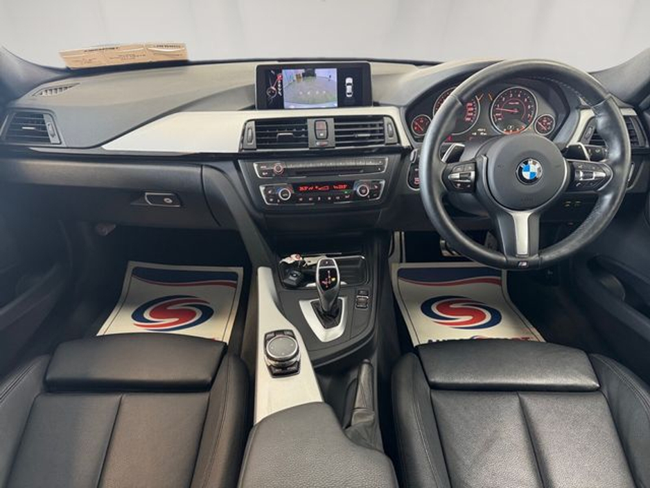 2015 BMW 3 Series - image 15