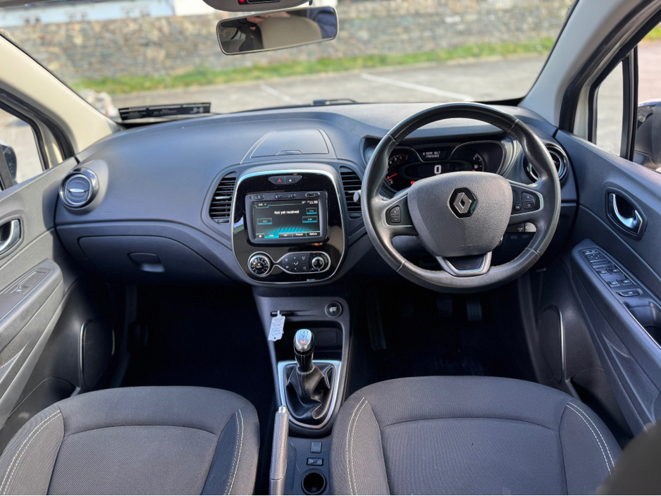 2019 Renault Captur - image 19