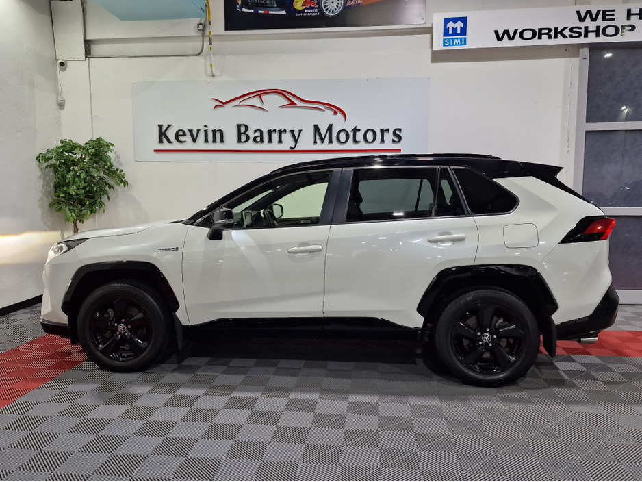 2022 Toyota Rav4 2.5 HYBRID SPORT AUTOMATIC **ORIGINAL IRISH CAR / APPLE CARPLAY / ACTIVE RADAR CRUISE CONTROL / ELECTRIC BOOTLID / FRONT & REAR PARKING ASSIST / HEATED FRONT SEATS / SAT NAV / REVERSE CAMERA** €38,450