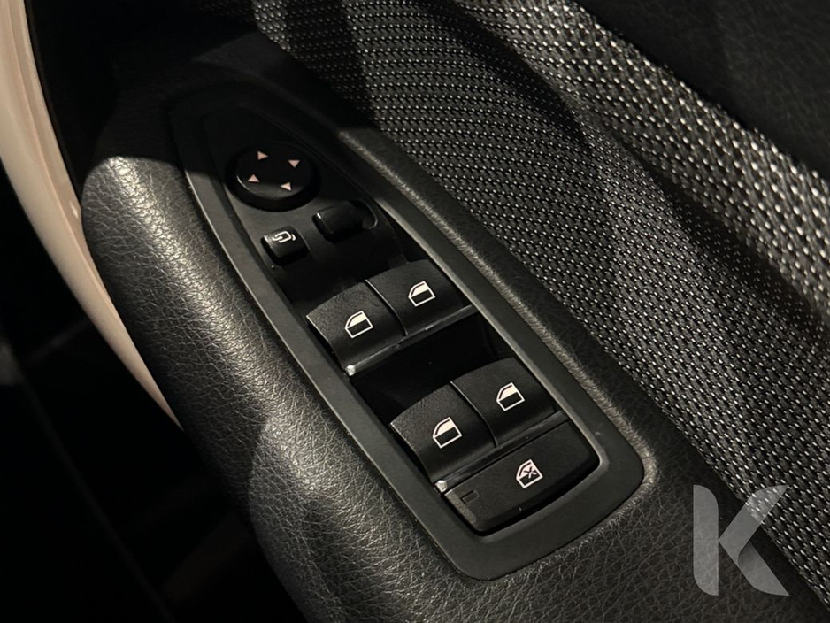 2018 BMW 1 Series - image 23