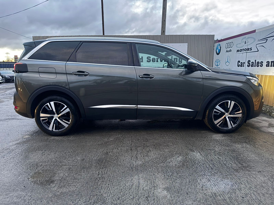 2020 Peugeot 5008 GT LINE 1.2 130 Pan Roof €19,800