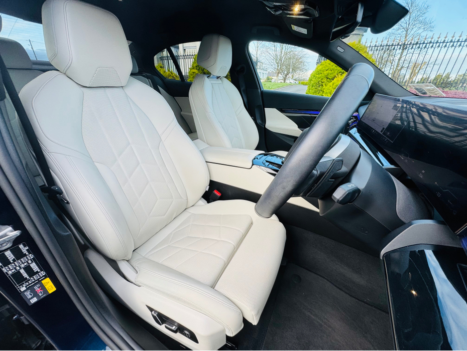 2024 BMW 5 Series - image 11