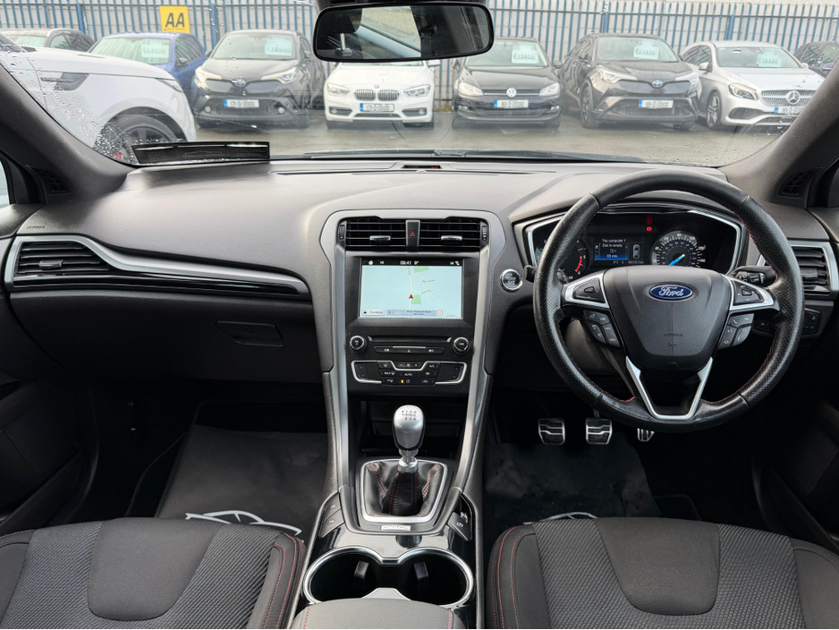 2018 Ford Mondeo - image 18