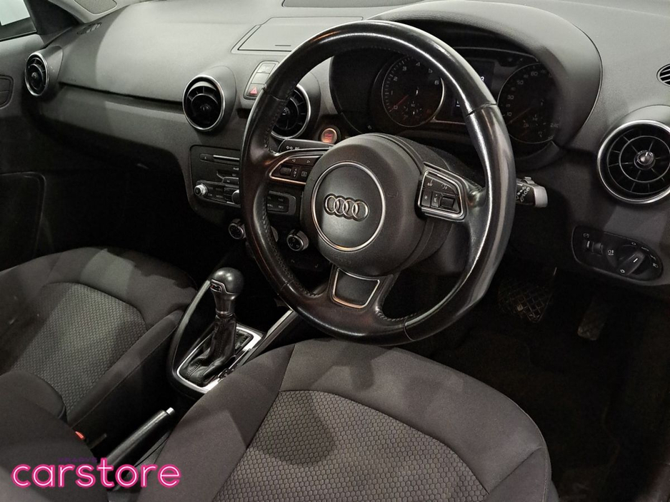 2017 Audi A1 - image 15