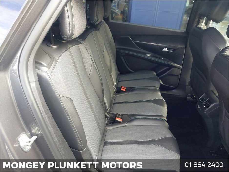 2024 Peugeot 5008 - image 13