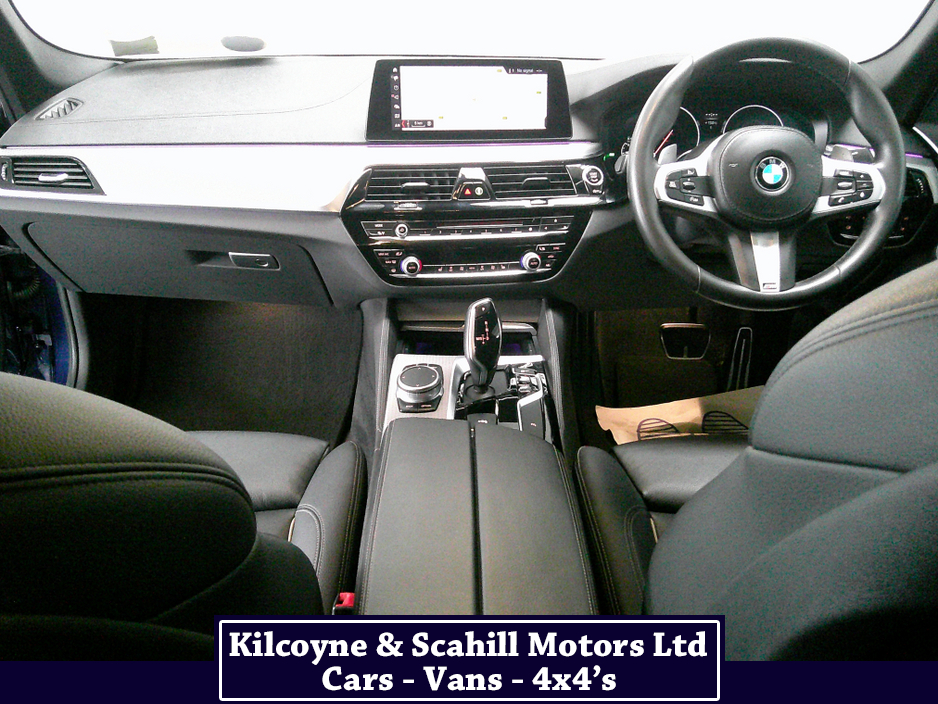 2019 BMW 5 Series - image 16