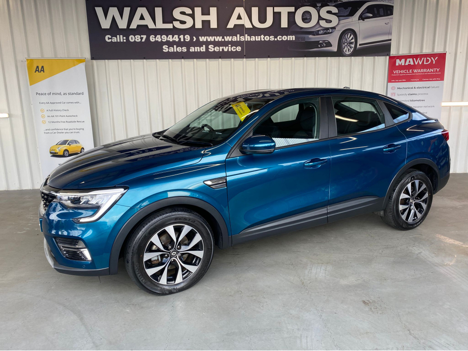 2022 Renault Arkana - image 5