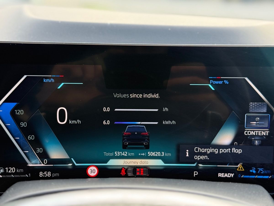 2024 BMW X5 - image 9