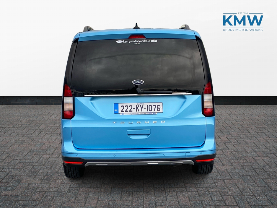 2022 Ford Tourneo Connect - image 6