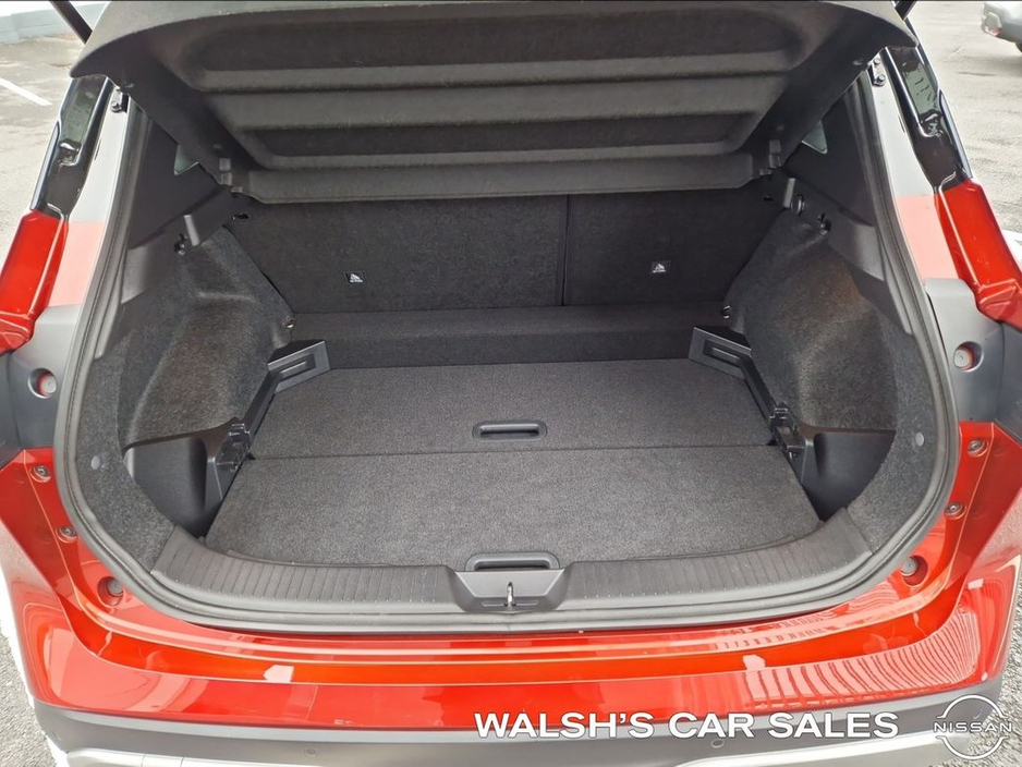 2022 Nissan Qashqai 1.3 SV Premium 2T €21,950