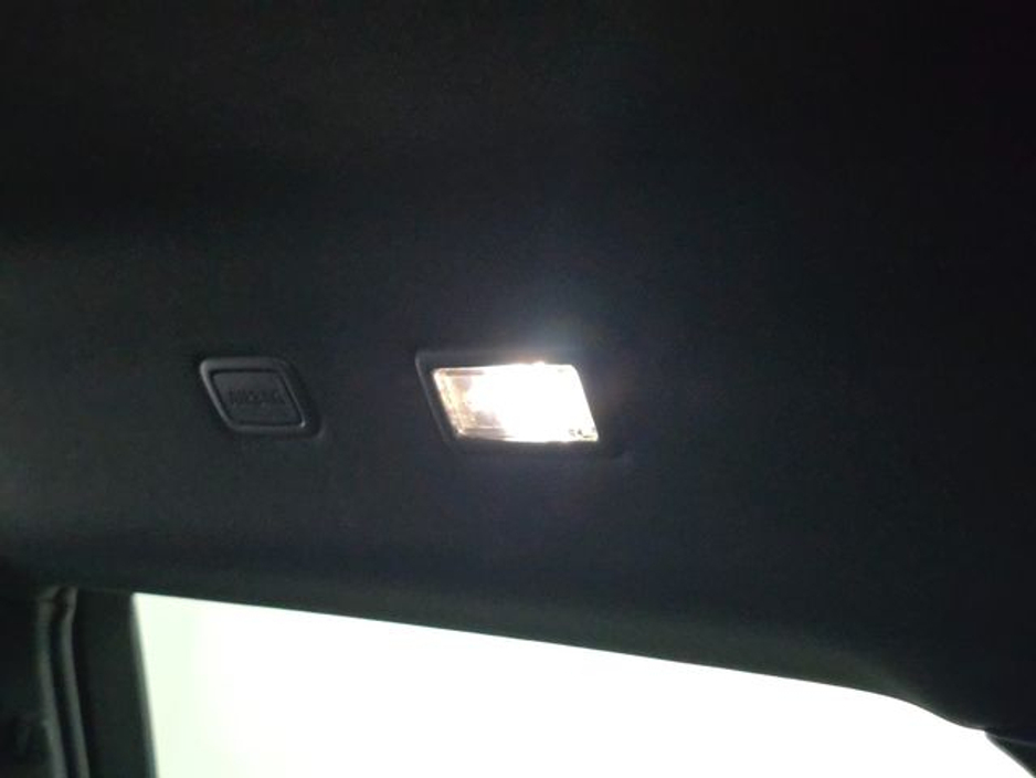 2021 Land Rover Range Rover Evoque - image 16