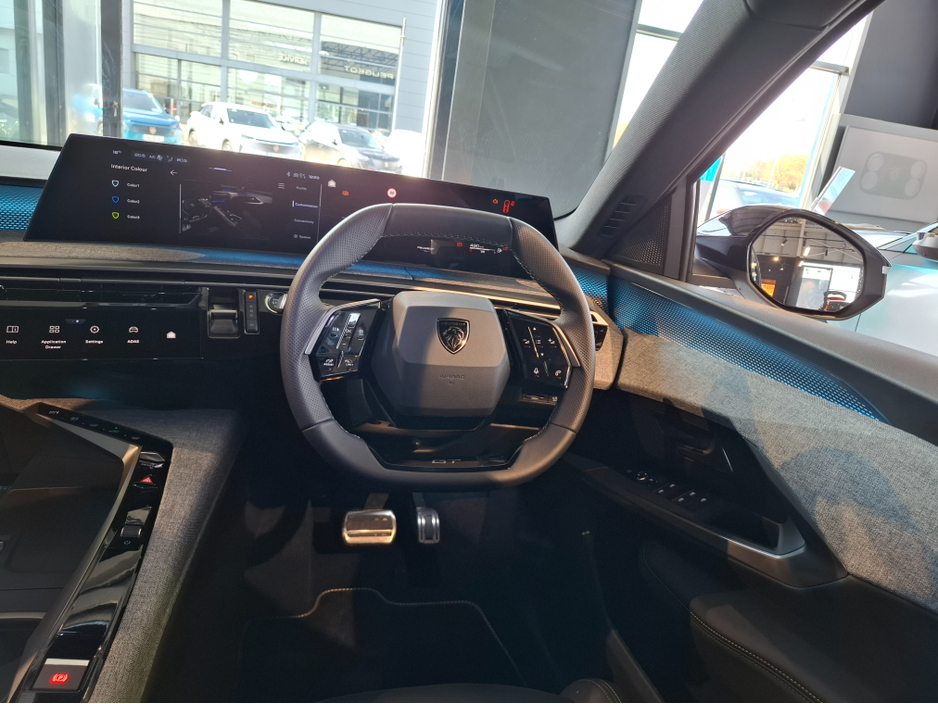 2026 Peugeot 5008 - image 28